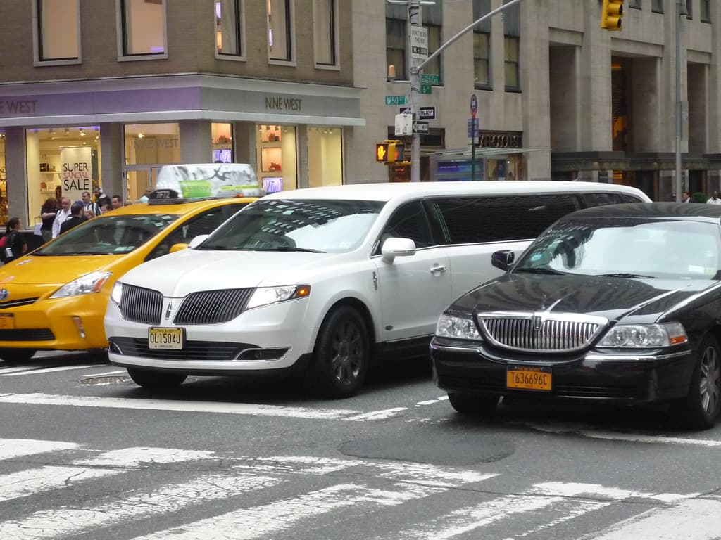 Best JFK Car Service for Families, Groups, and Executive Passengers