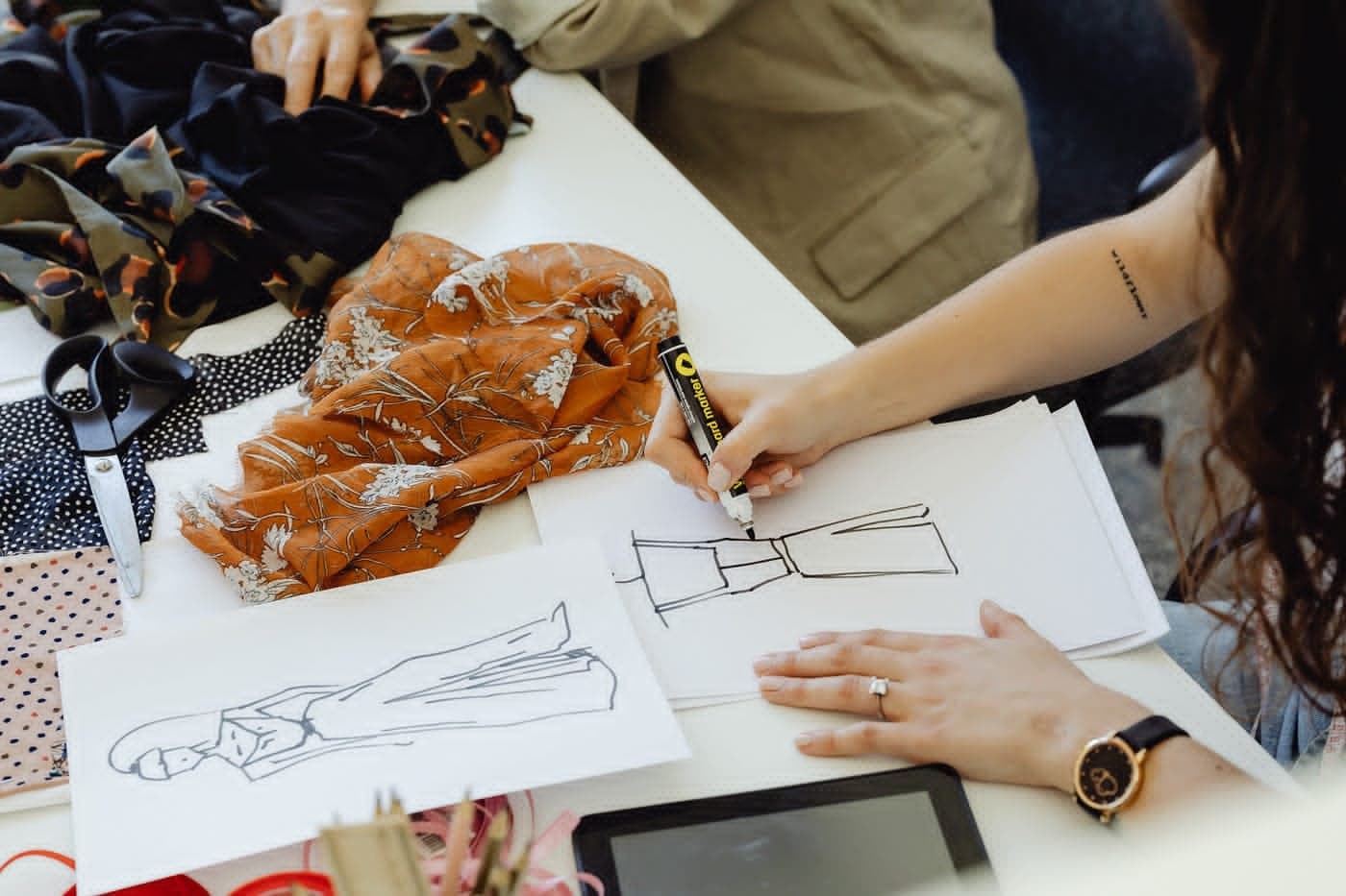 Fashion Brands Choose Tuer Garment as Their Women’s Clothing Manufacturer